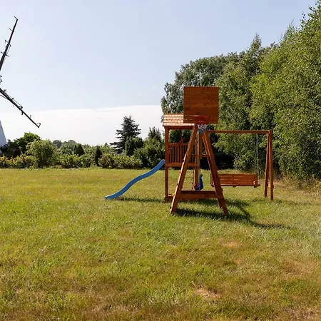 Windmill Vacation In Ledzin Near Baltic Sea 別荘 ニエホジェ